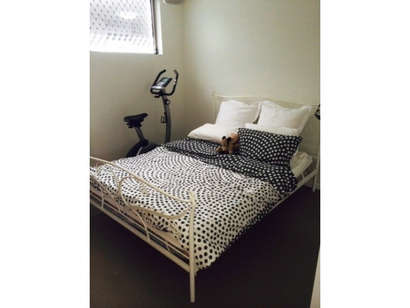 18/11 Riding Road, Hawthorne QLD 4171