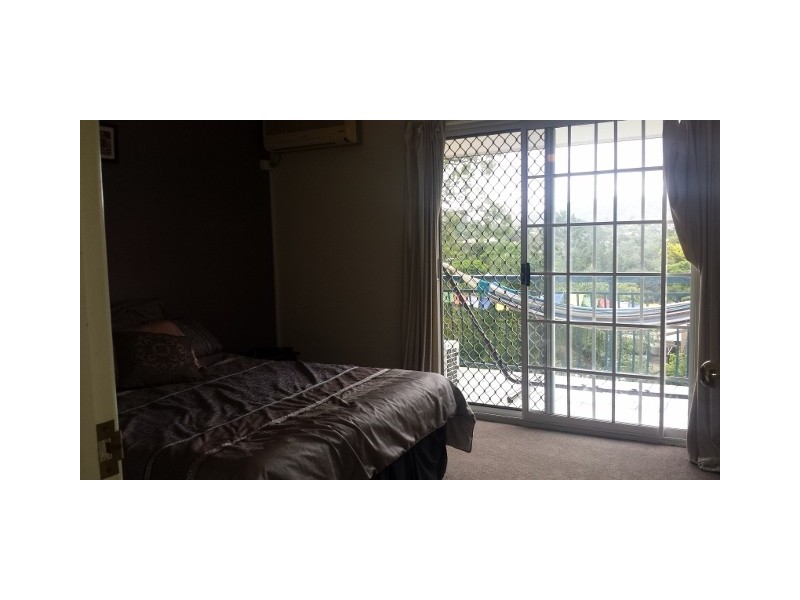 3/4 Moore Street, Taringa QLD 4068