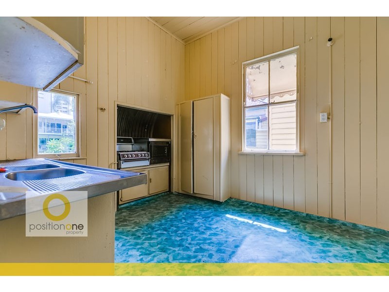 61 Baines Street, Kangaroo Point QLD 4169