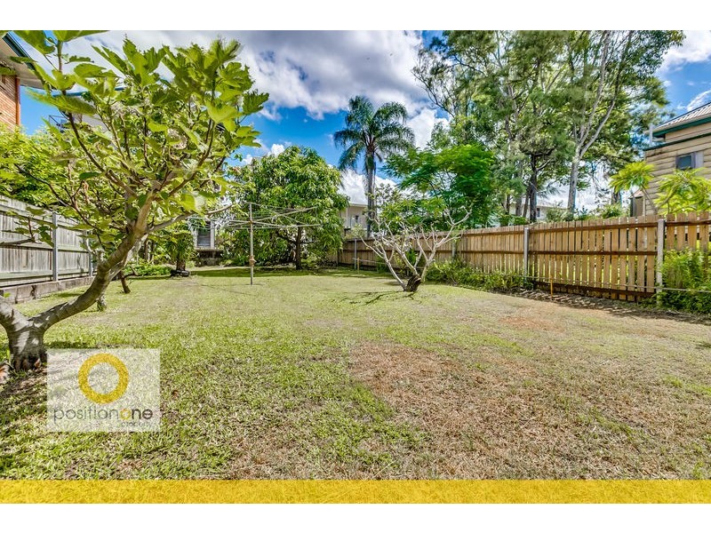 61 Baines Street, Kangaroo Point QLD 4169