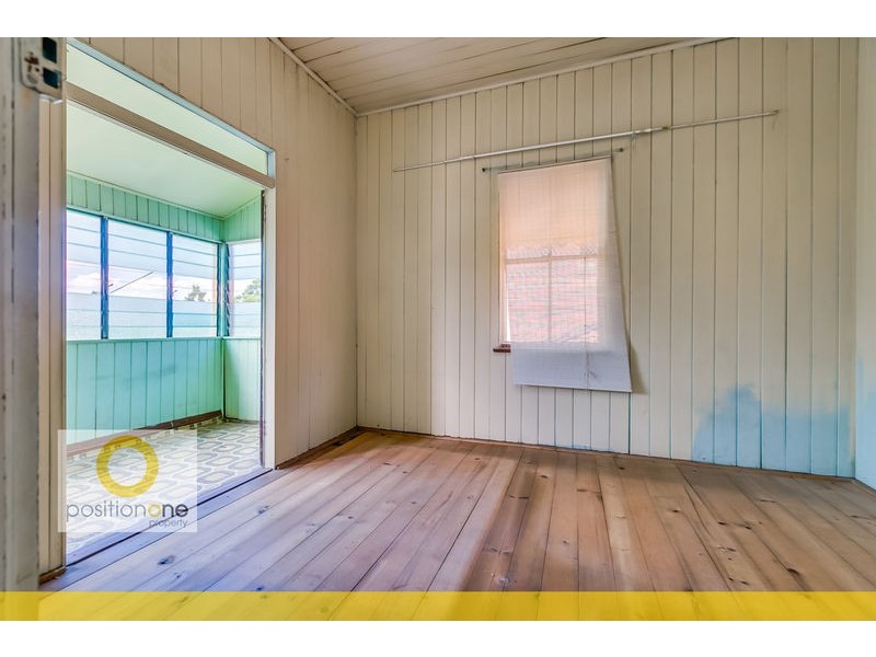 61 Baines Street, Kangaroo Point QLD 4169