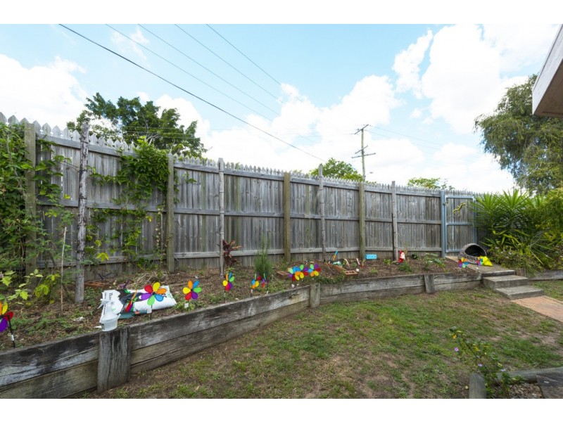 1/121 Berrima Street, Wynnum QLD 4178