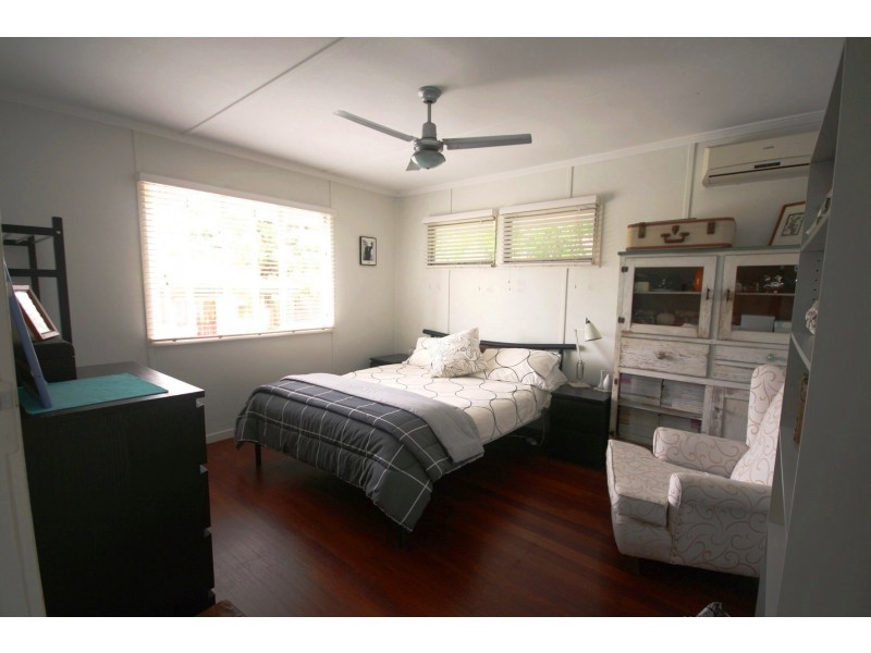 Wynnum West QLD 4178