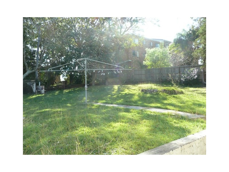 14 Thackeray Street, Norman Park QLD 4170