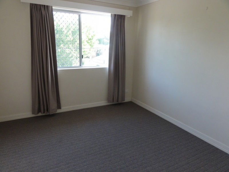 4/23 Victoria Terrace, Annerley QLD 4103