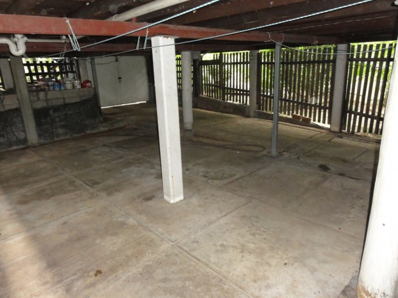 24 Fenton Street, Fairfield QLD 4103