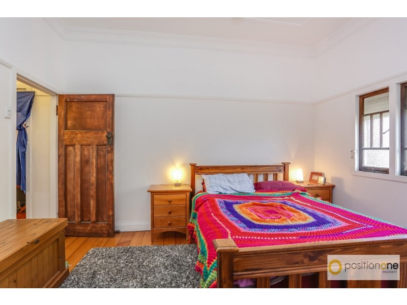 8 Kismet Street, Camp Hill QLD 4152