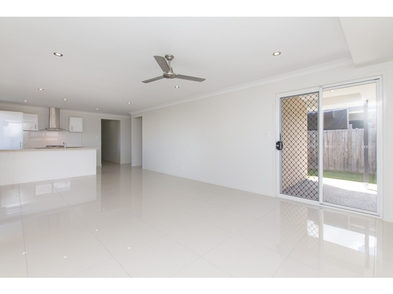 5 Kuranda Street, Waterford QLD 4133