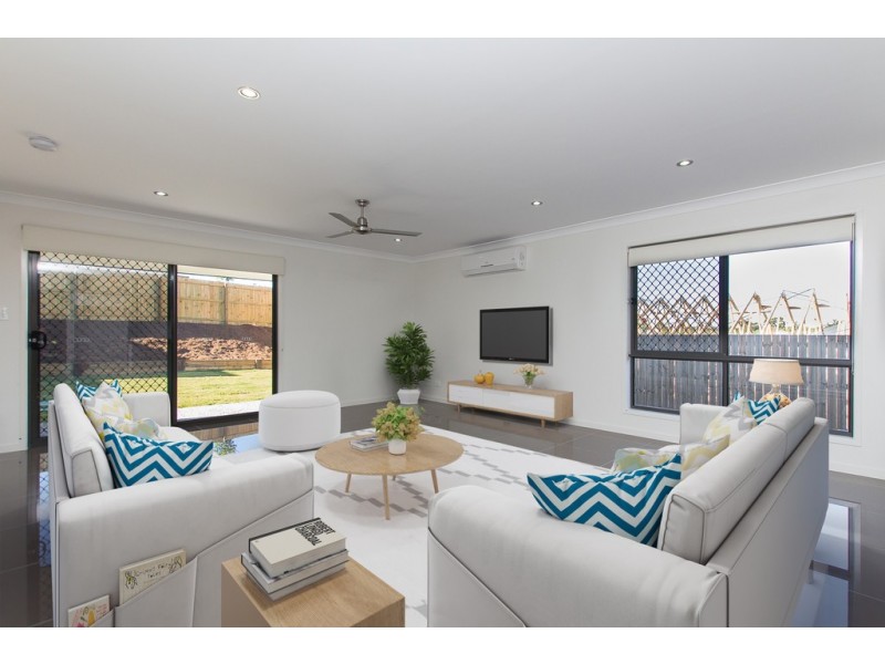 21 Willow Rise Drive, Waterford QLD 4133