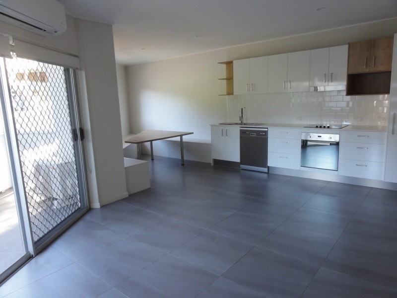 3/1 Jacaranda Lane, Red Hill QLD 4059