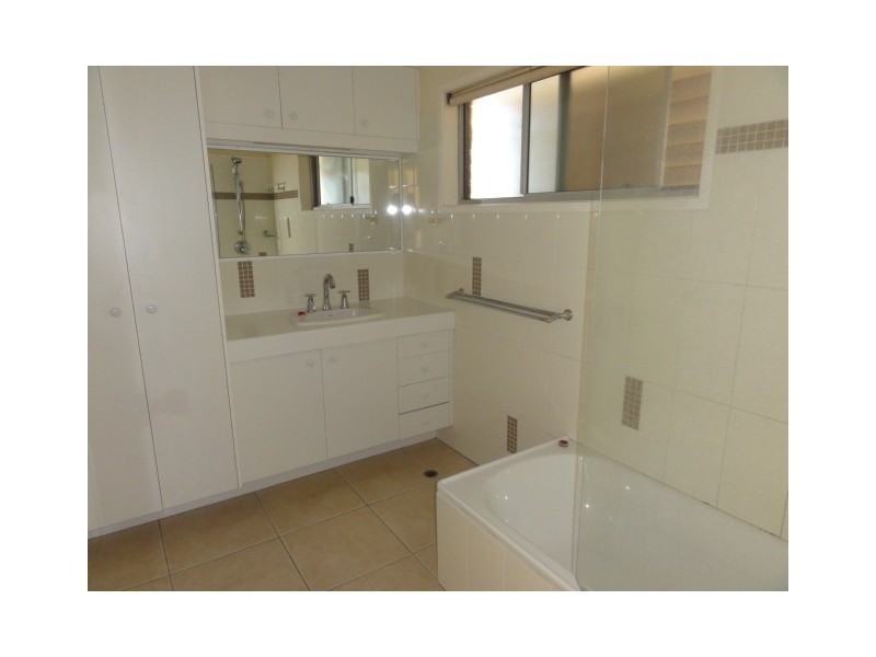 2/14 High Street, Mount Gravatt QLD 4122