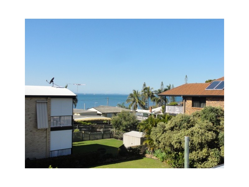 194 Prince Edward Parade, Scarborough QLD 4020
