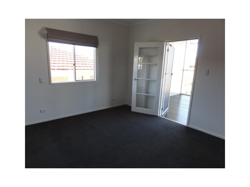 194 Prince Edward Parade, Scarborough QLD 4020