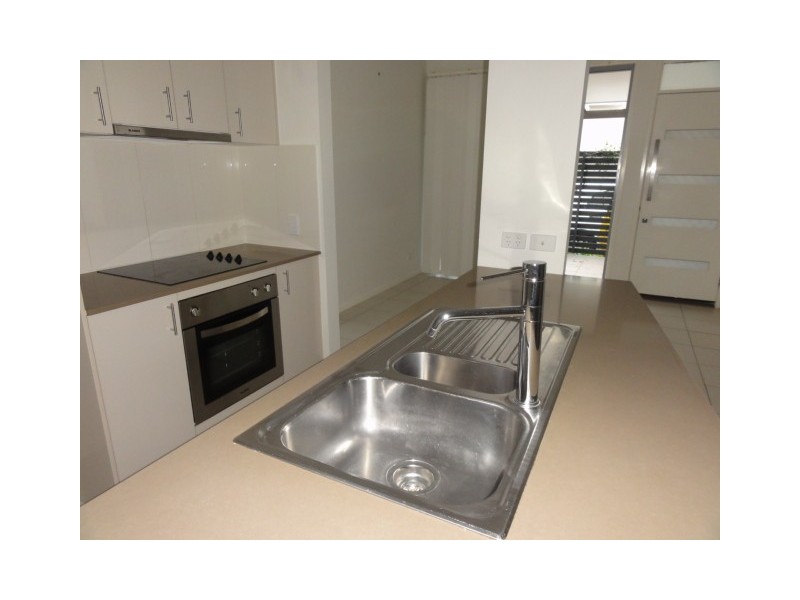 8/21 Bartlett Street, Morningside QLD 4170