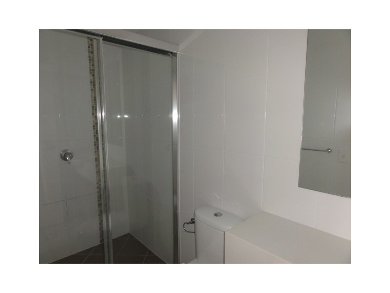 2/11 Riding Road, Hawthorne QLD 4171