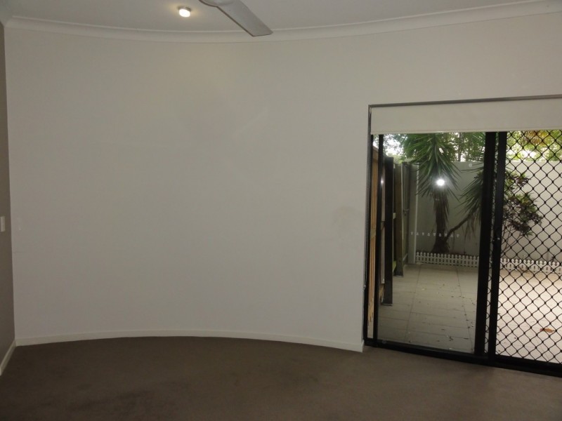 3/2 Fitzroy Street, Cleveland QLD 4163