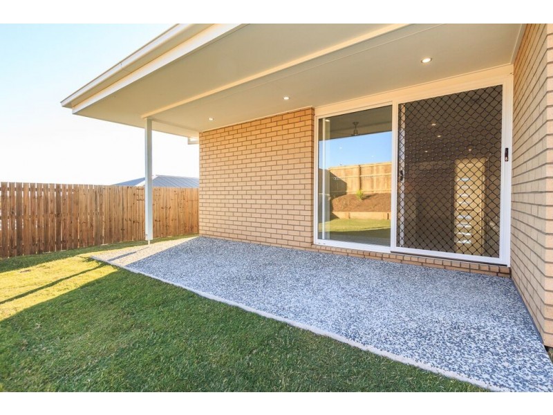 23 Willow Rise Drive, Waterford QLD 4133