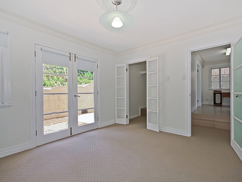 9 Brook Street, Windsor QLD 4030