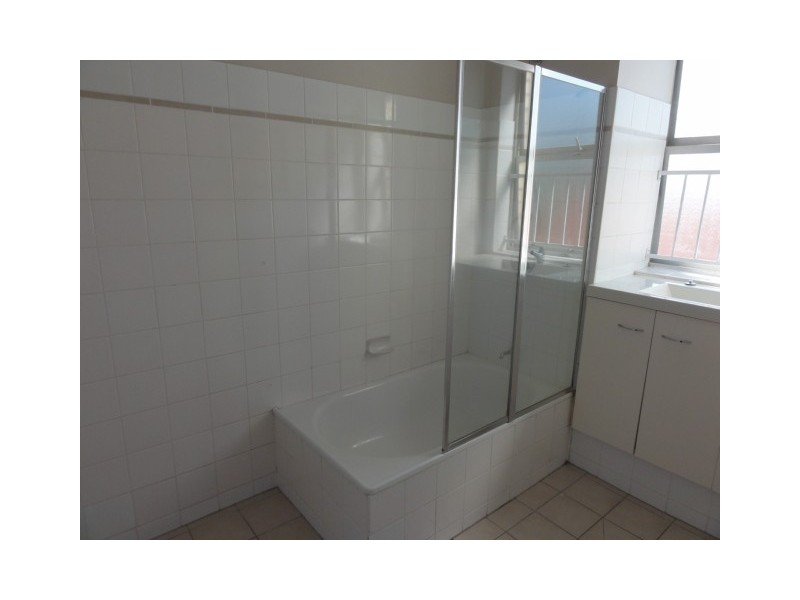 4/23 Mansfield Street, Coorparoo QLD 4151