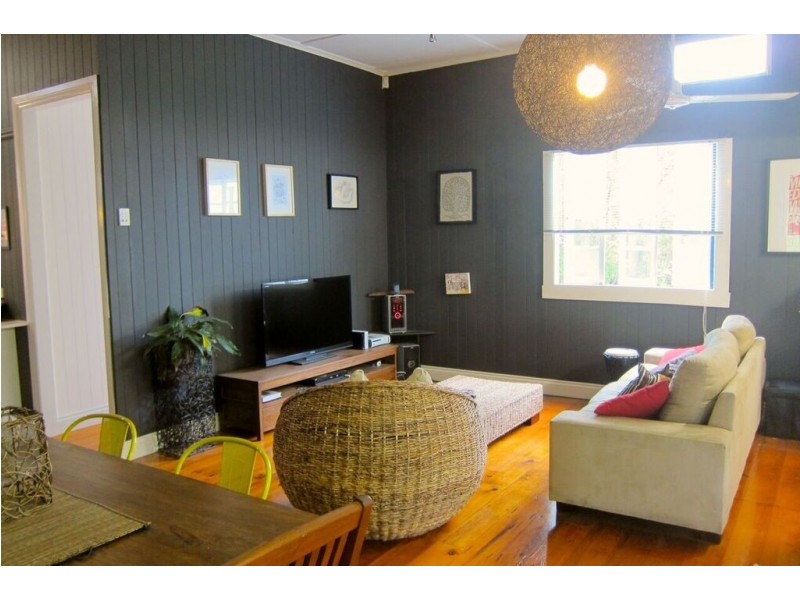 34 Ethel Street, Camp Hill QLD 4152