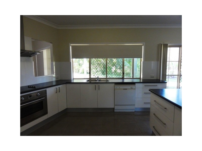 28 Swinton Street, Chandler QLD 4155