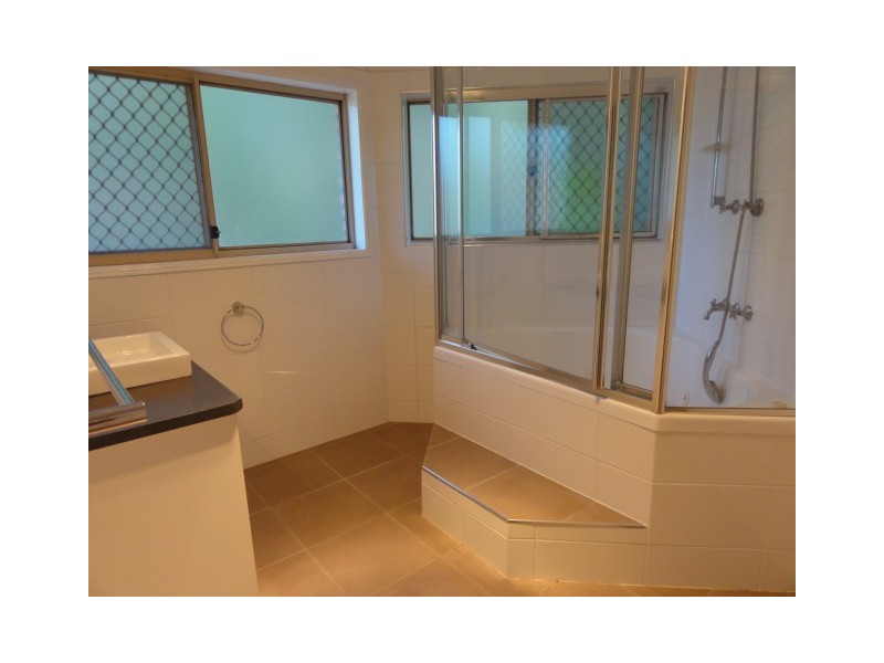 28 Swinton Street, Chandler QLD 4155