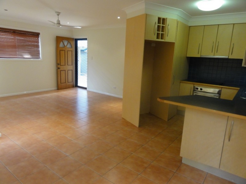 1/31 Dickenson Street, Carina QLD 4152