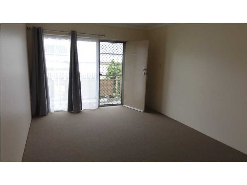 4/46 Pear Street, Greenslopes QLD 4120