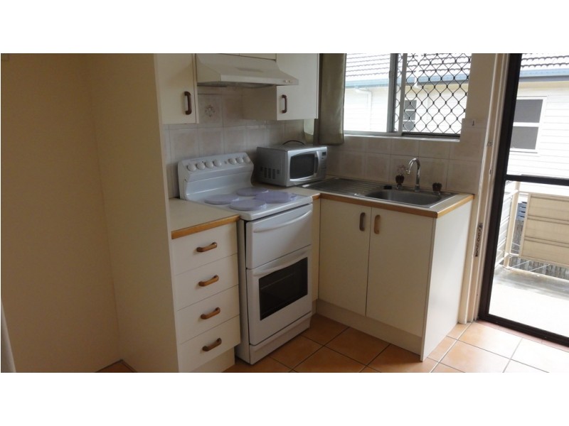 4/46 Pear Street, Greenslopes QLD 4120