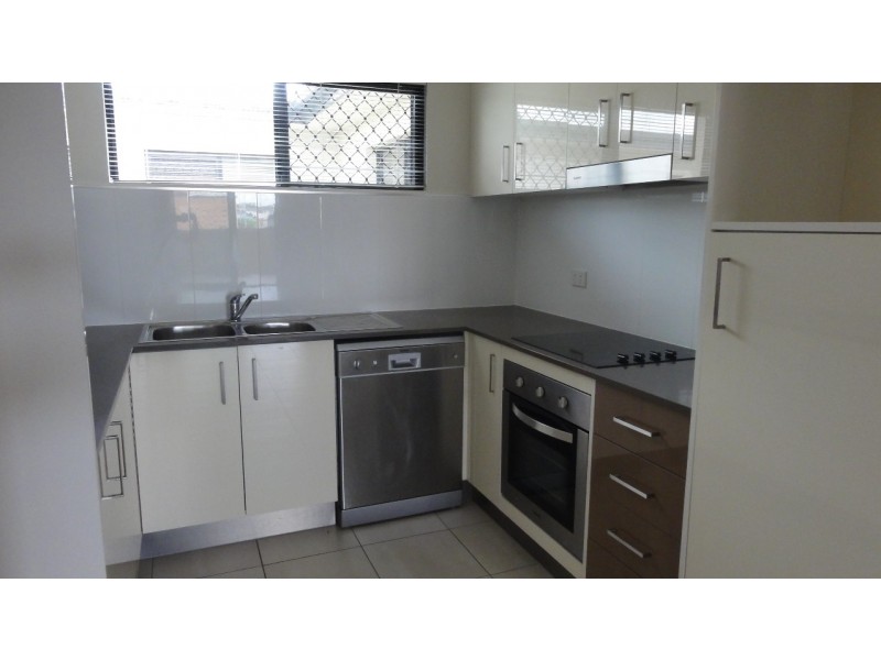 11/84 Brookfield Road, Kedron QLD 4031