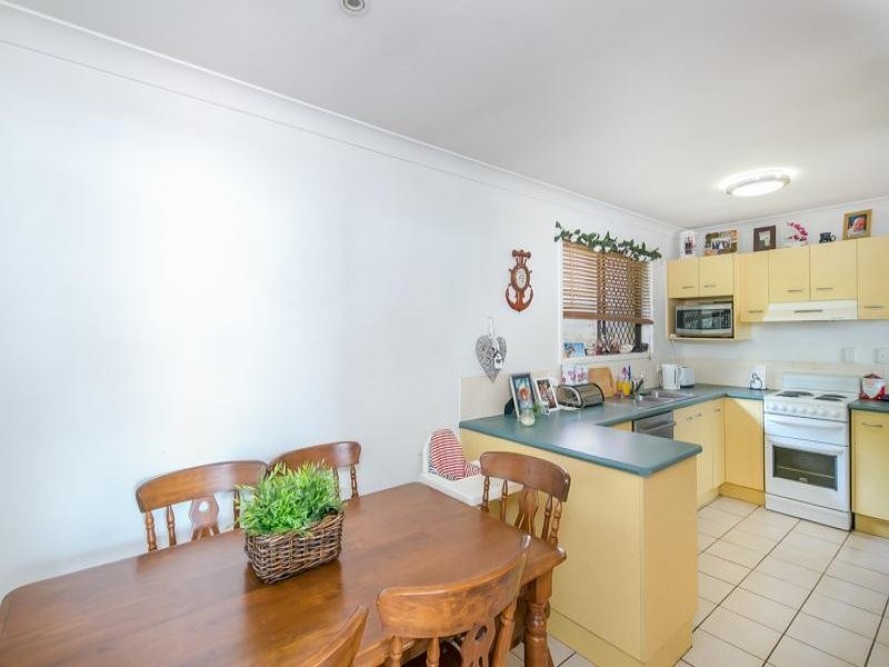 51 Leon Street, Thorneside QLD 4158