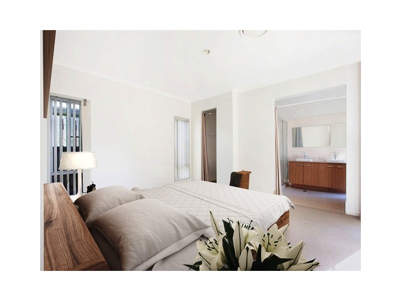 15 Satinay Parade, North Lakes QLD 4509