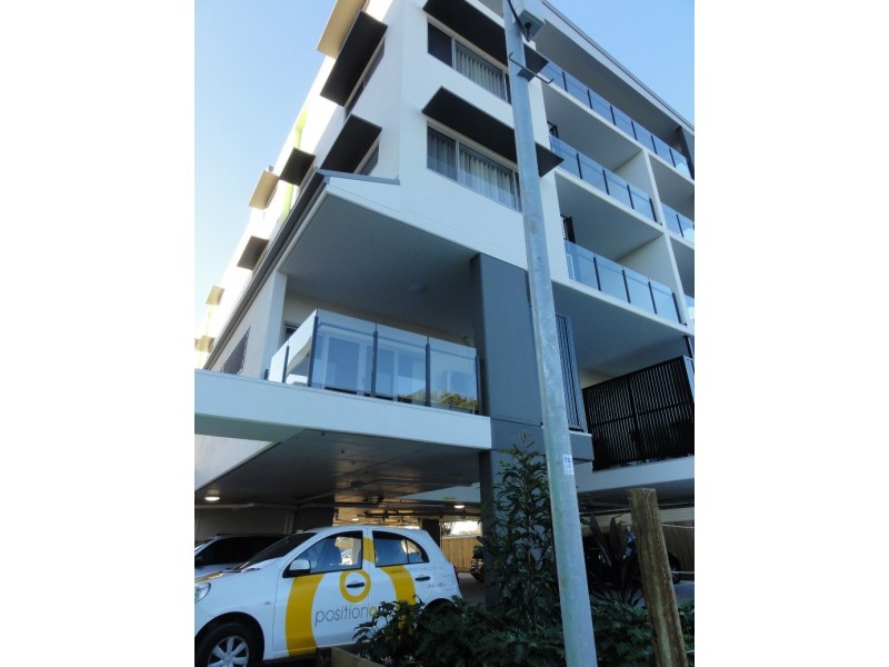 9 Bombery Street, Cannon Hill QLD 4170