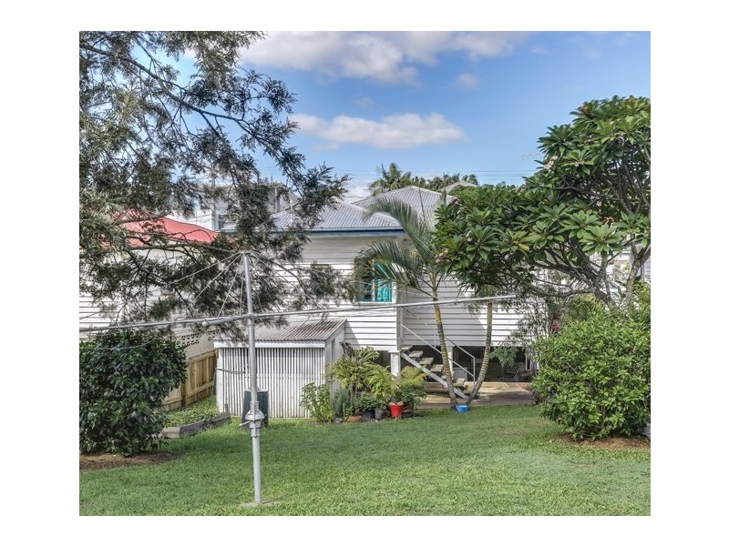85 Cedar Street, Greenslopes QLD 4120
