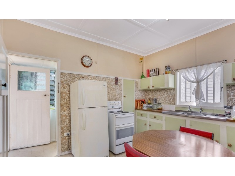 85 Cedar Street, Greenslopes QLD 4120