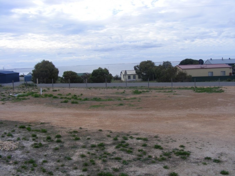 11 Calca Street, Sceale Bay SA 5680