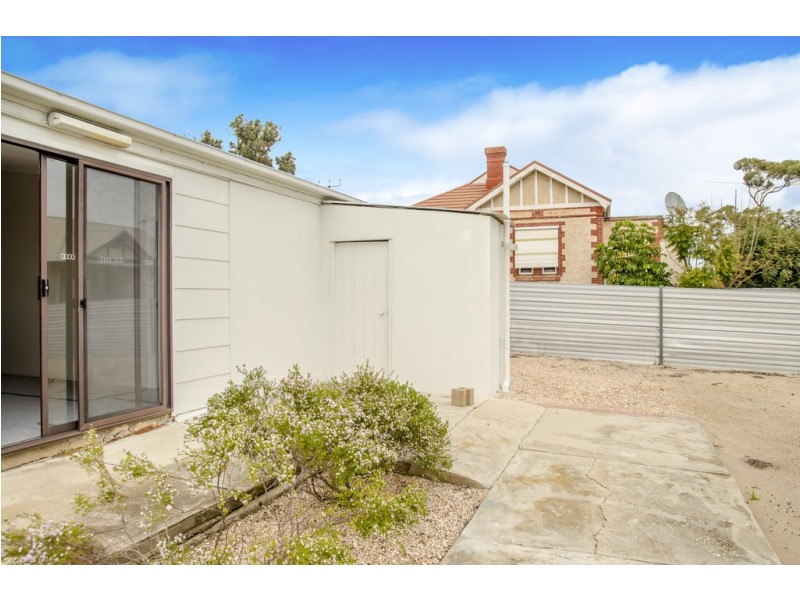 28 Wells Street, Streaky Bay SA 5680