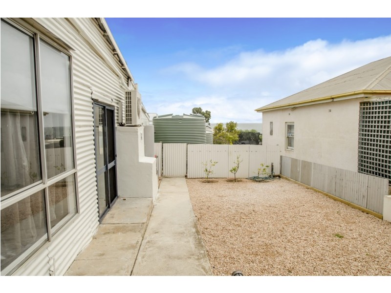 28 Wells Street, Streaky Bay SA 5680