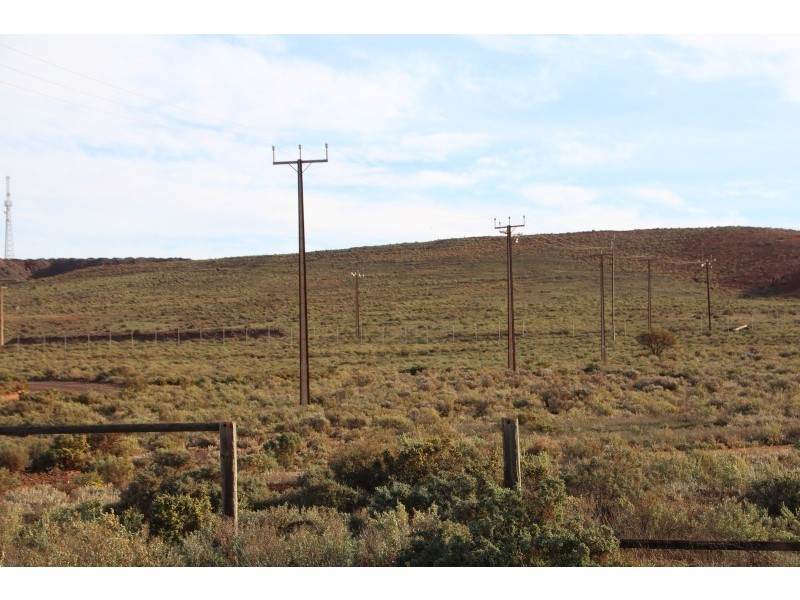 . Land, Iron Knob SA 5601