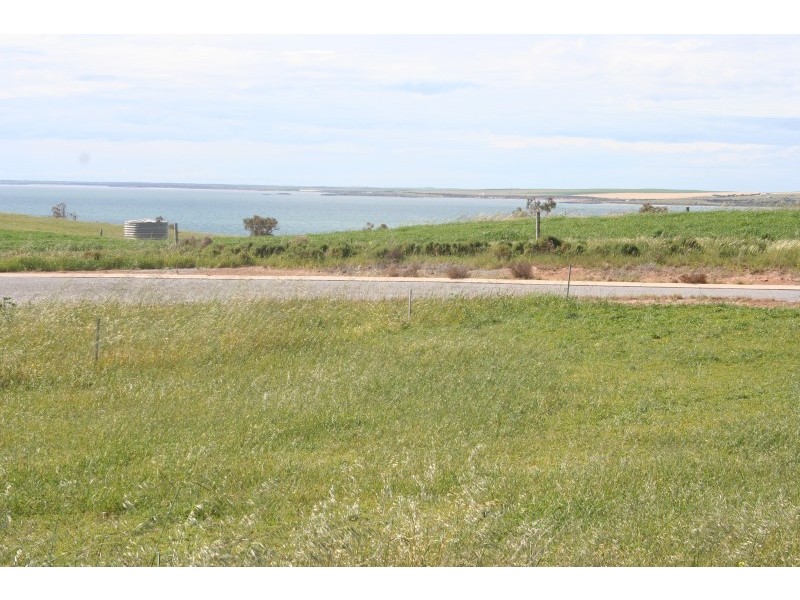 31 Loveshack Route, Streaky Bay SA 5680