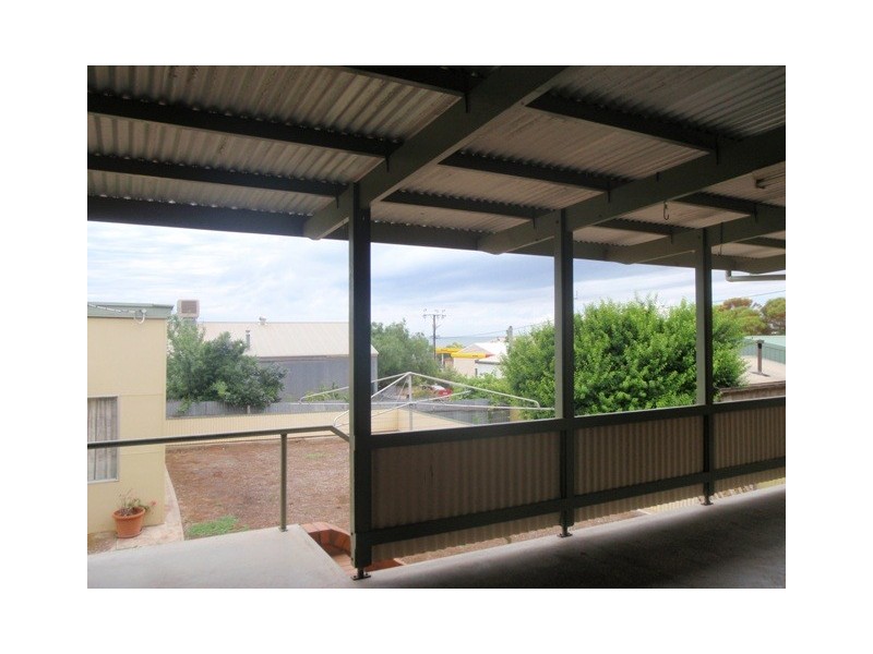 24 Wells Street, Streaky Bay SA 5680