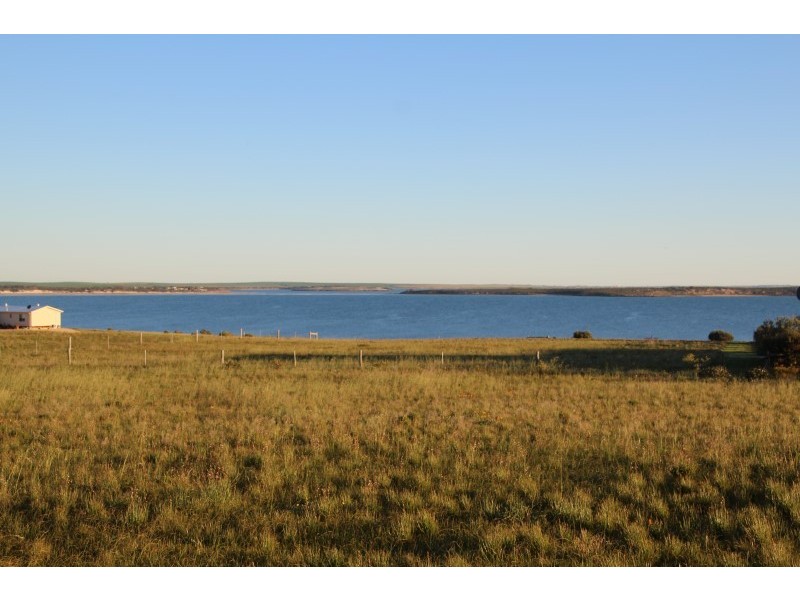 14 Falie Drive Perlubie, Streaky Bay SA 5680