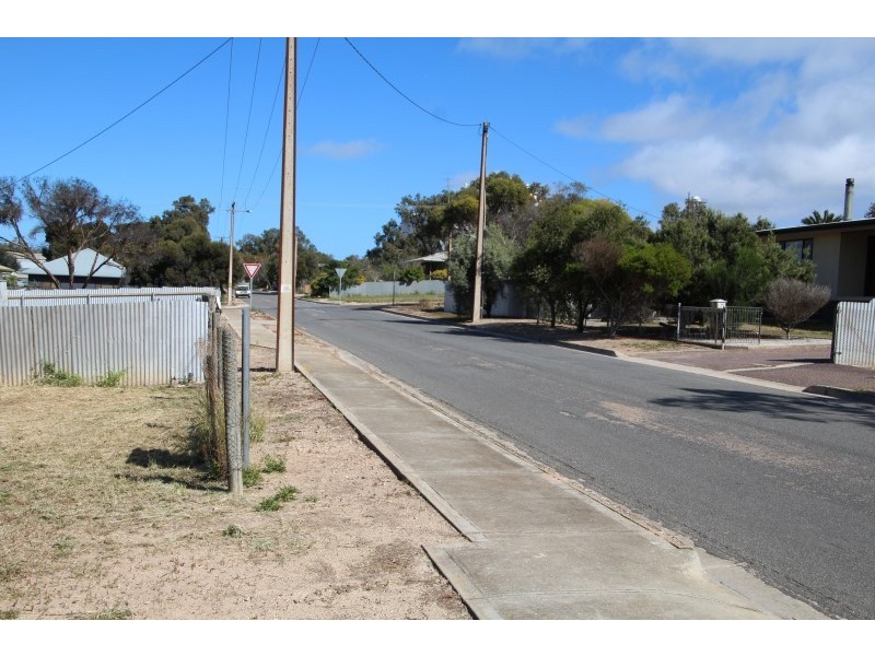 22 Elizabeth Street, Streaky Bay SA 5680