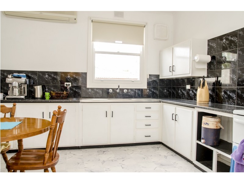 12 Centenary Road, Streaky Bay SA 5680