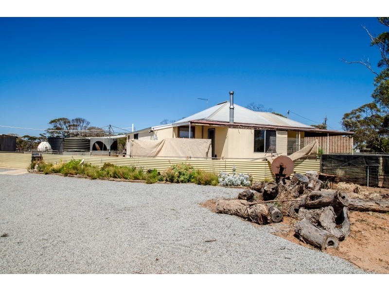 26205 Eyre Highway, Pygery SA 5655