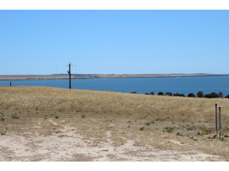 Lot 1 Little Islands Road, Streaky Bay SA 5680