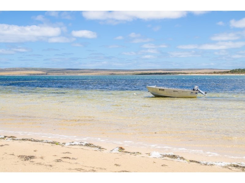 33-35 Baird Bay Road, Baird Bay SA 5671