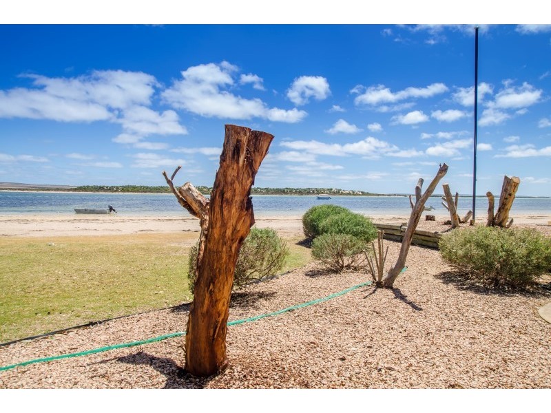 33-35 Baird Bay Road, Baird Bay SA 5671