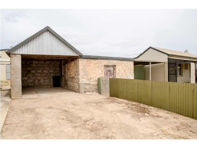 22 Alcannabie Road, Streaky Bay SA 5680