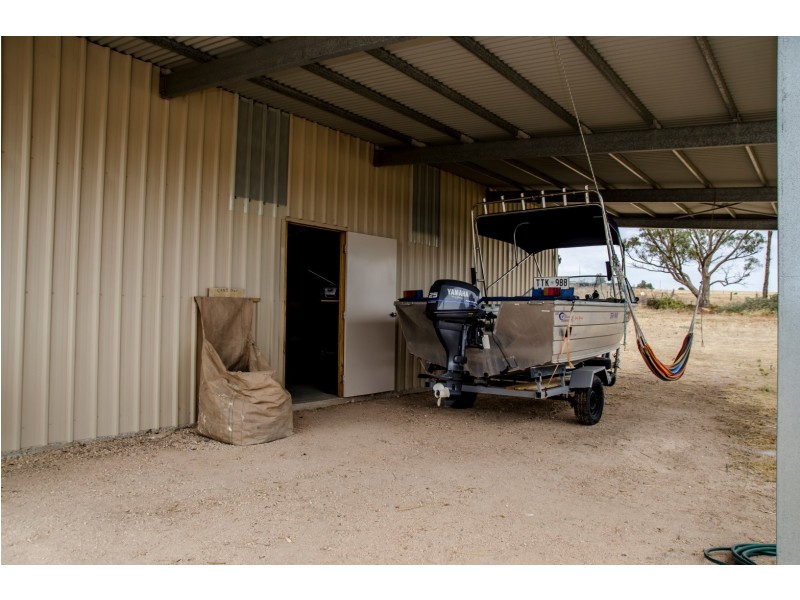 22 Alcannabie Road, Streaky Bay SA 5680